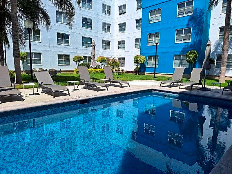 Sierra Suites By HP Hotels