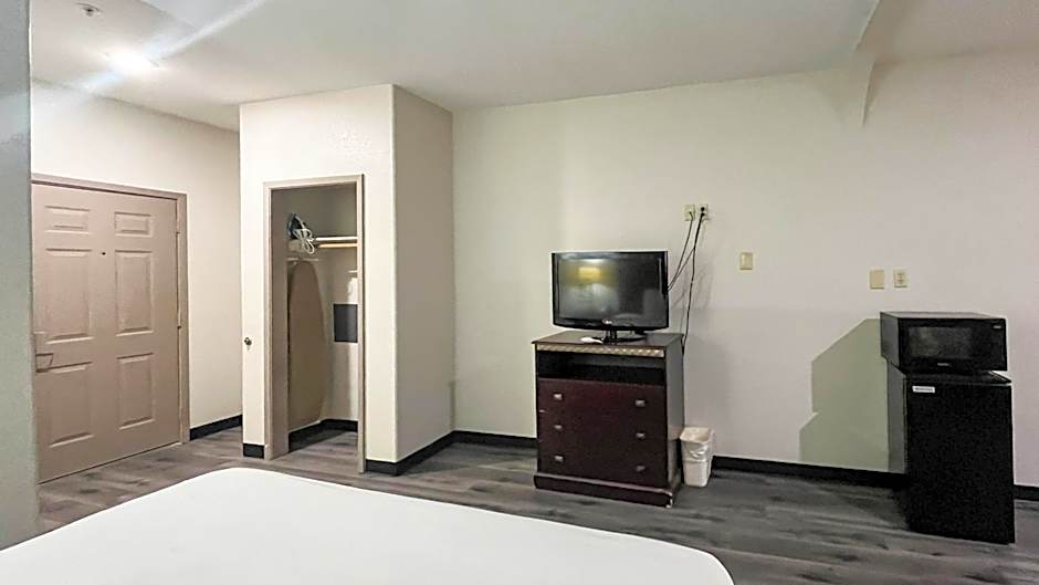 Studio 6 Suites Houston, TX - Spring