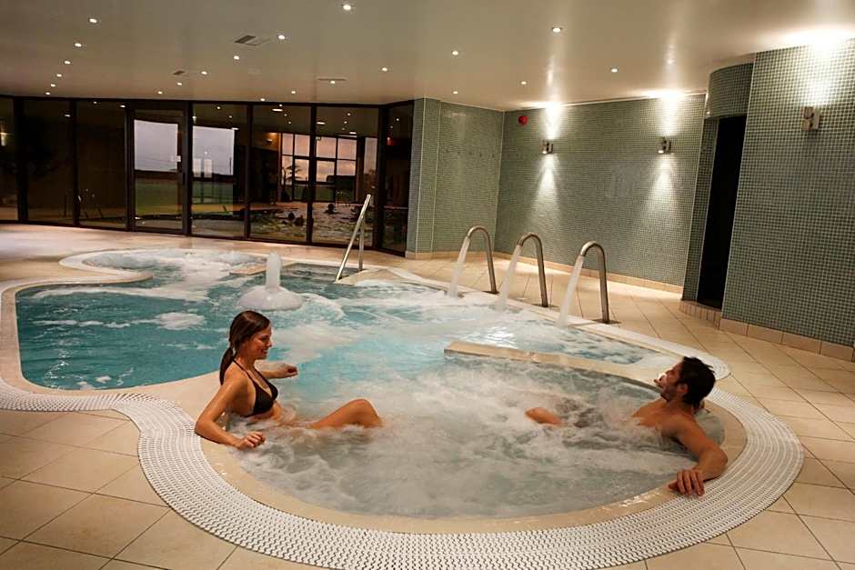 Burntwood Court Hotel