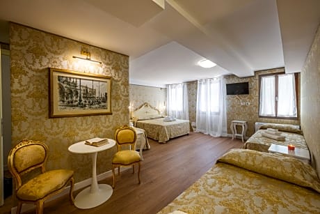 Family Room - Annex