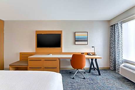 King Room - Hearing Accessible