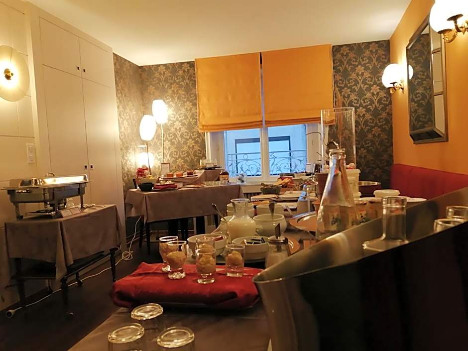 Logis Hôtel La Brèche - Restaurant Berthelot