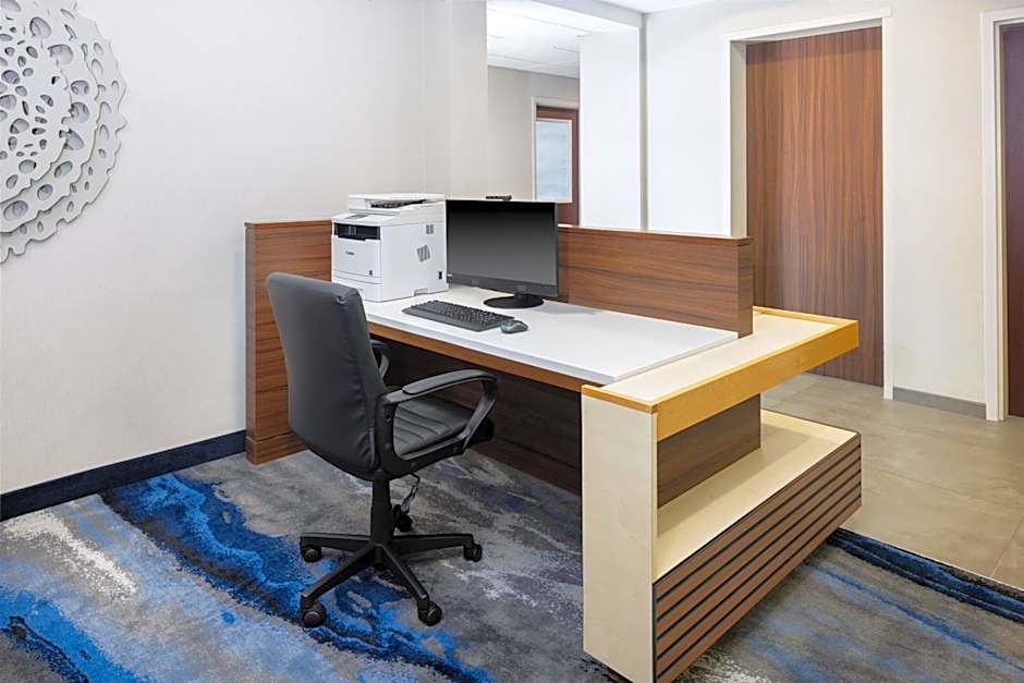 Fairfield Inn & Suites by Marriott Jacksonville Airport