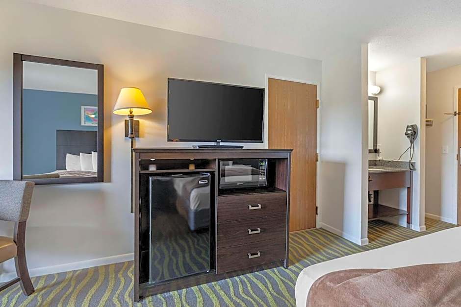 Atlantis Family Waterpark Hotel, Ascend Hotel Collection
