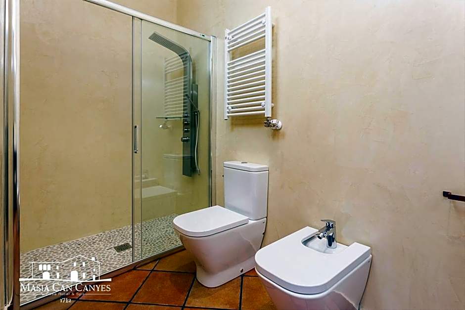 Masia Can Canyes & Spa