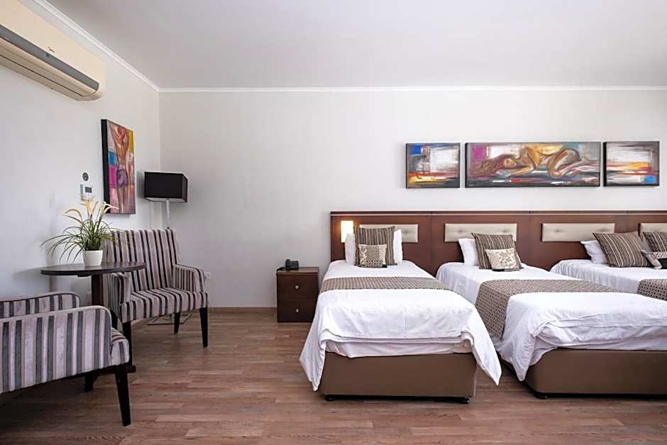 Livadhiotis City Hotel