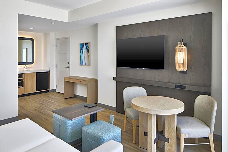 Embassy Suites By Hilton Gulf Shores Beach Resort