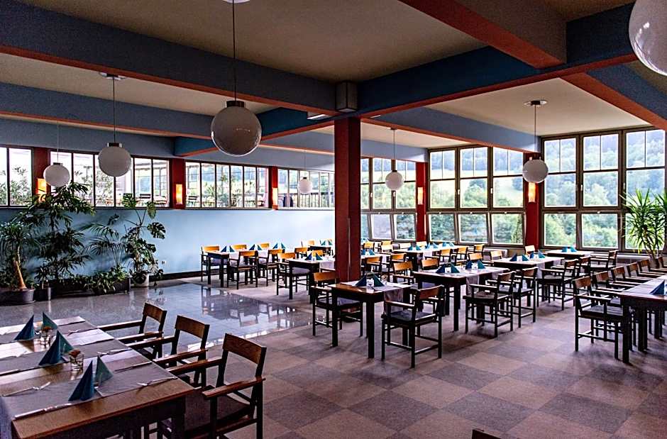 Haus des Volkes - Das Bauhaushotel