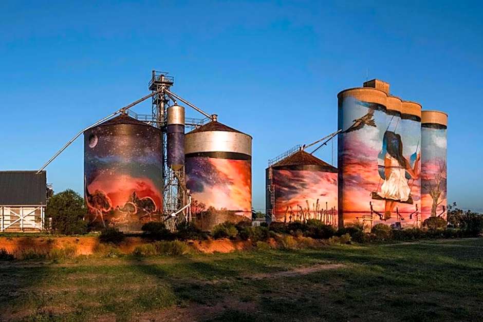 Lakeside Country Club