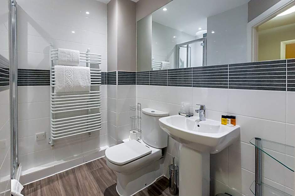 House of Fisher - City Wall House