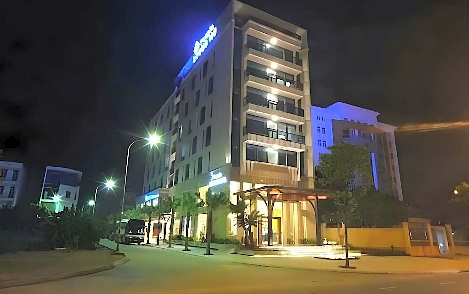 Purple Lotus Hotel