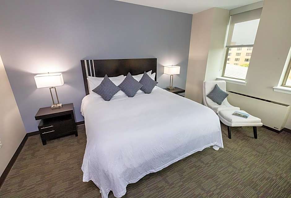 Kellogg Conference Hotel