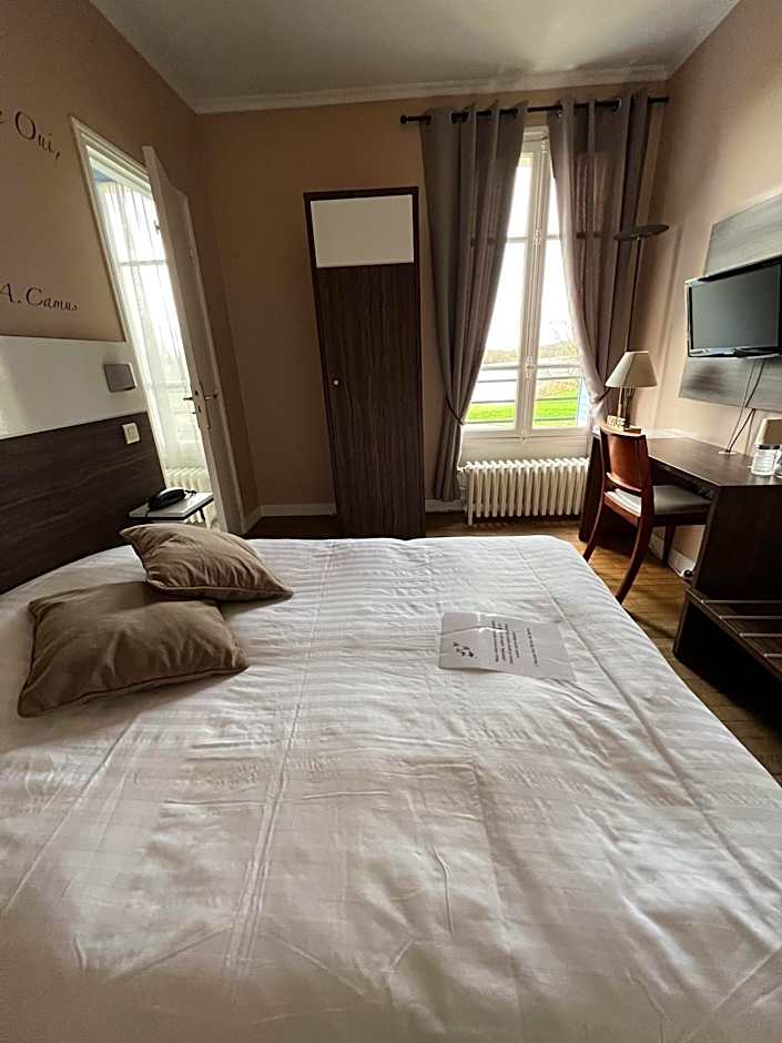 LOGIS Hotel & Restaurant - Les Bords de Seine