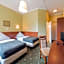 Hotel Belweder - przy hotelu Golebiewski