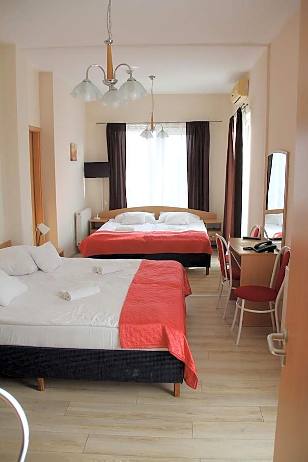 Hotel Rose City