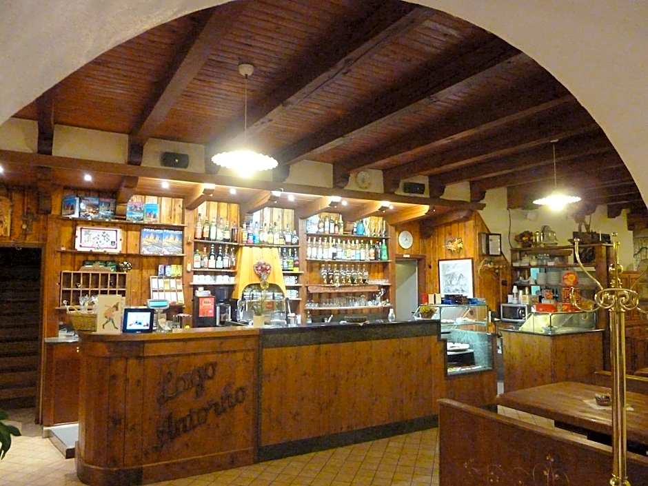 Albergo Chalet Lago Antorno