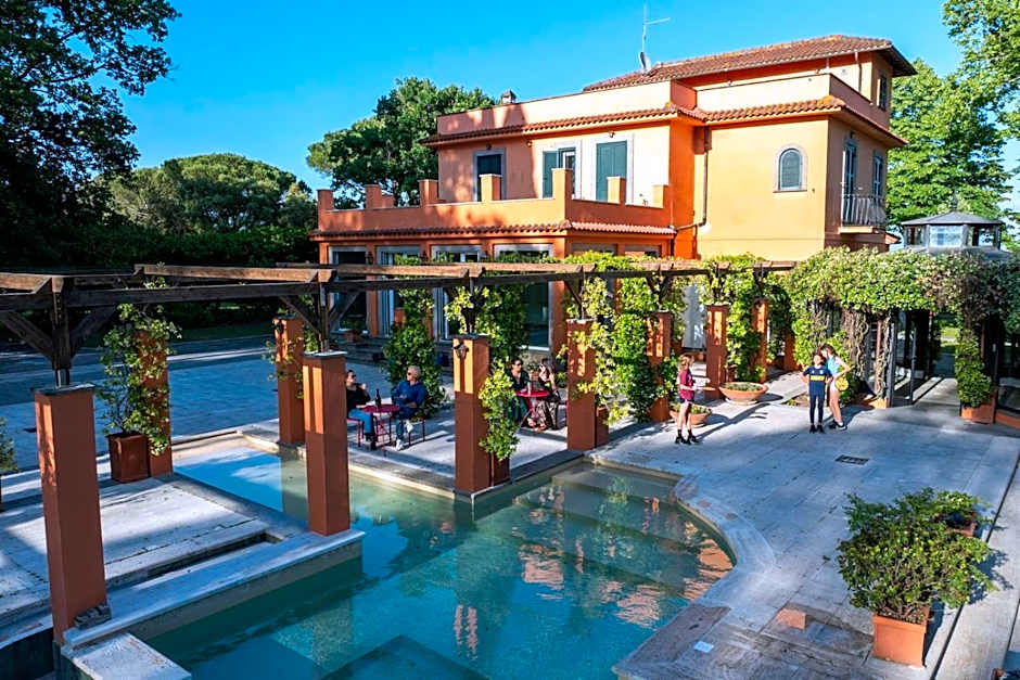 Hero's Garden Relais