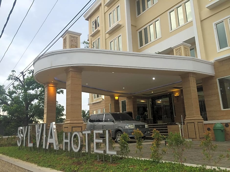 Sylvia Hotel Premier Kupang