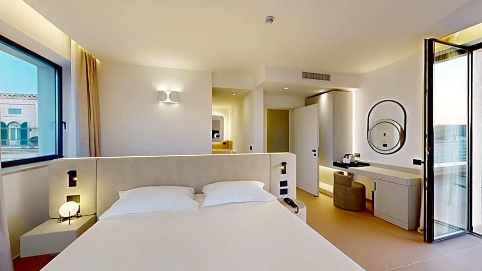 PRIMO OSTUNI HOTEL