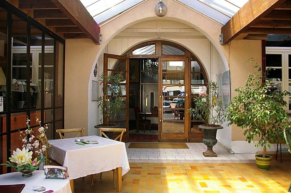 Hostellerie de La Roseraie