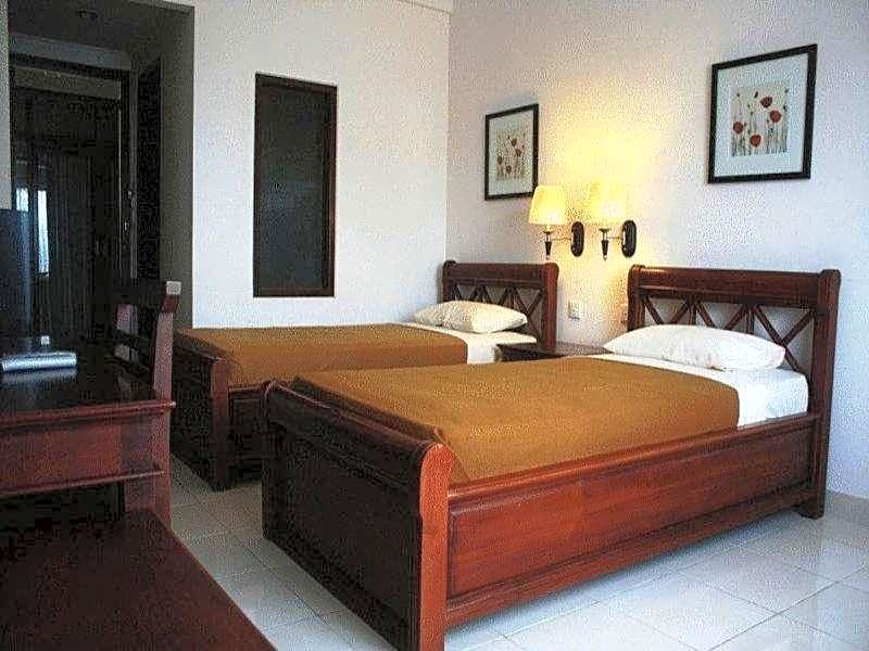 Nirwana Suites