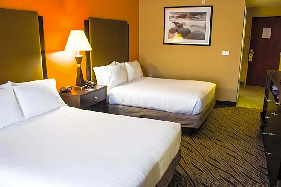 Holiday Inn Express & Suites Havelock Northwest New Bern By IHG