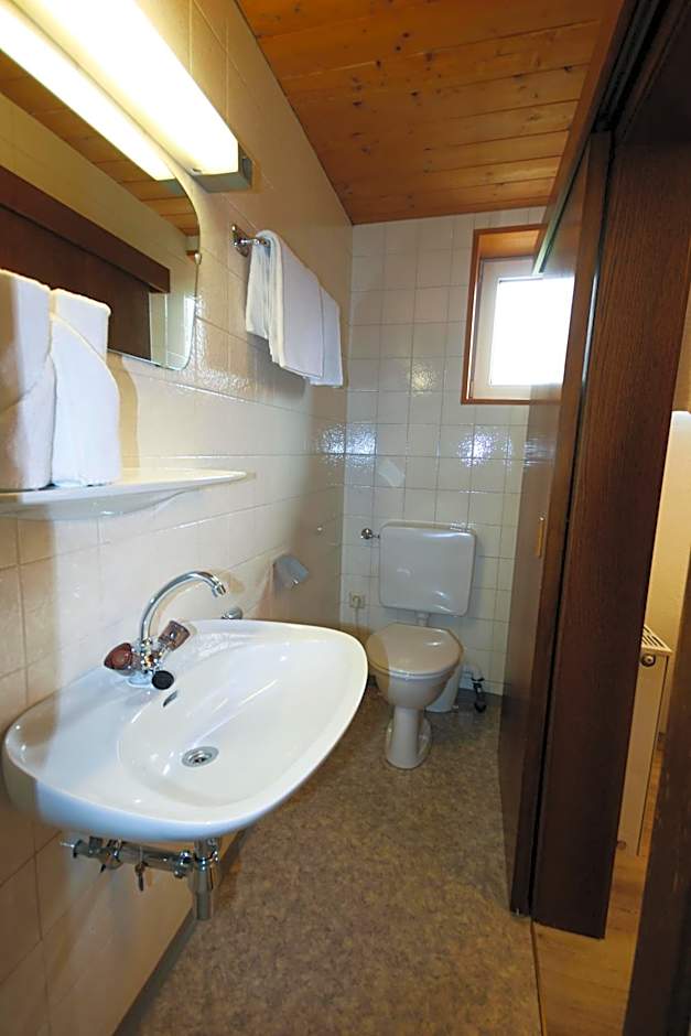 Kia Ora Hotel Restaurant