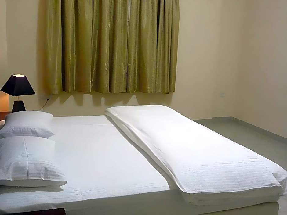 Hamasa Plaza Hotel and Apartments