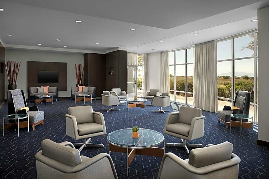 Courtyard by Marriott Phoenix Chandler/Fashion Center