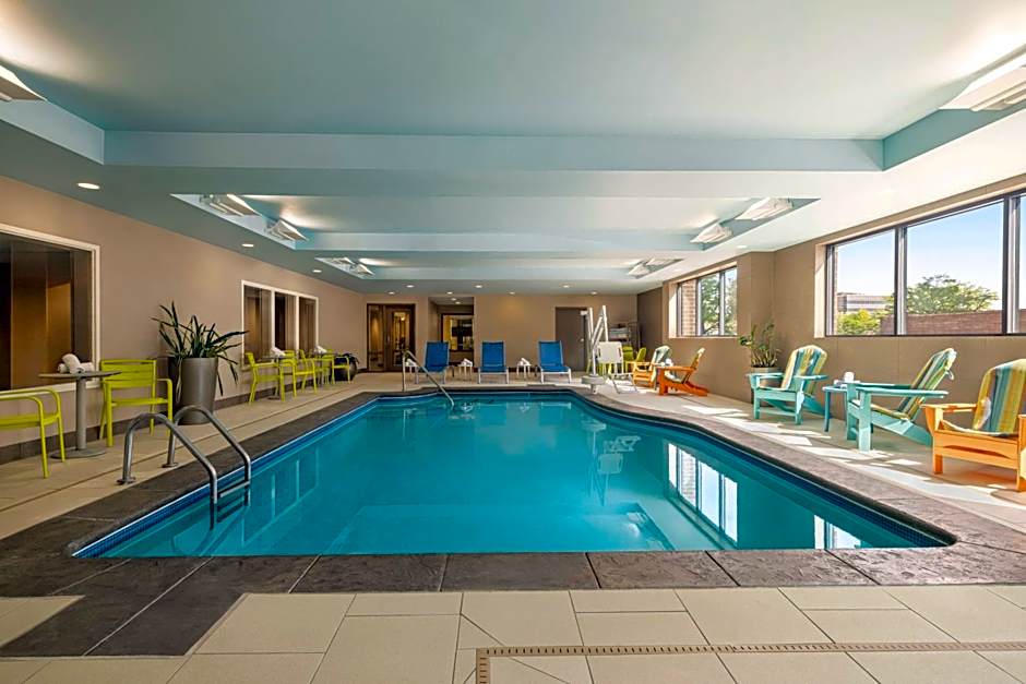 Home2 Suites By Hilton Denver West / Federal Center