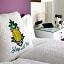 Staypineapple, An Artful Hotel, Midtown
