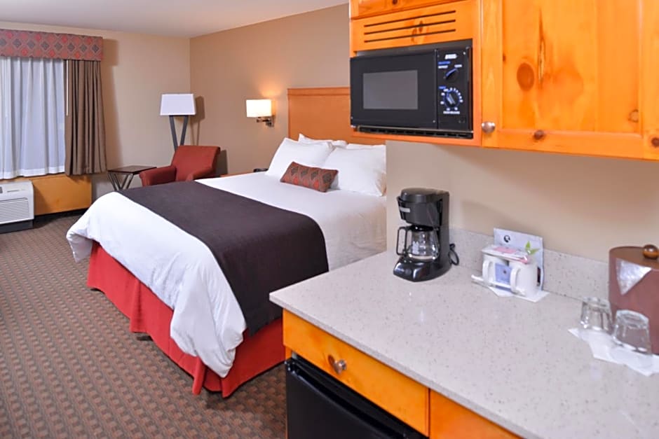 Best Western Plus Olympic Inn