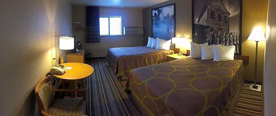 Super 8 by Wyndham Dillon