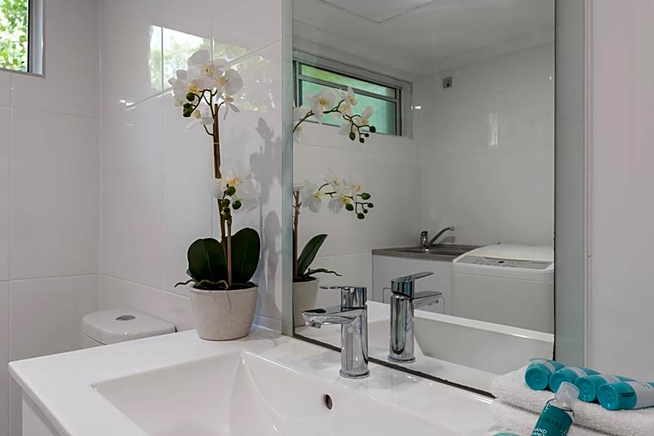 Lychee Tree Holiday Apartments