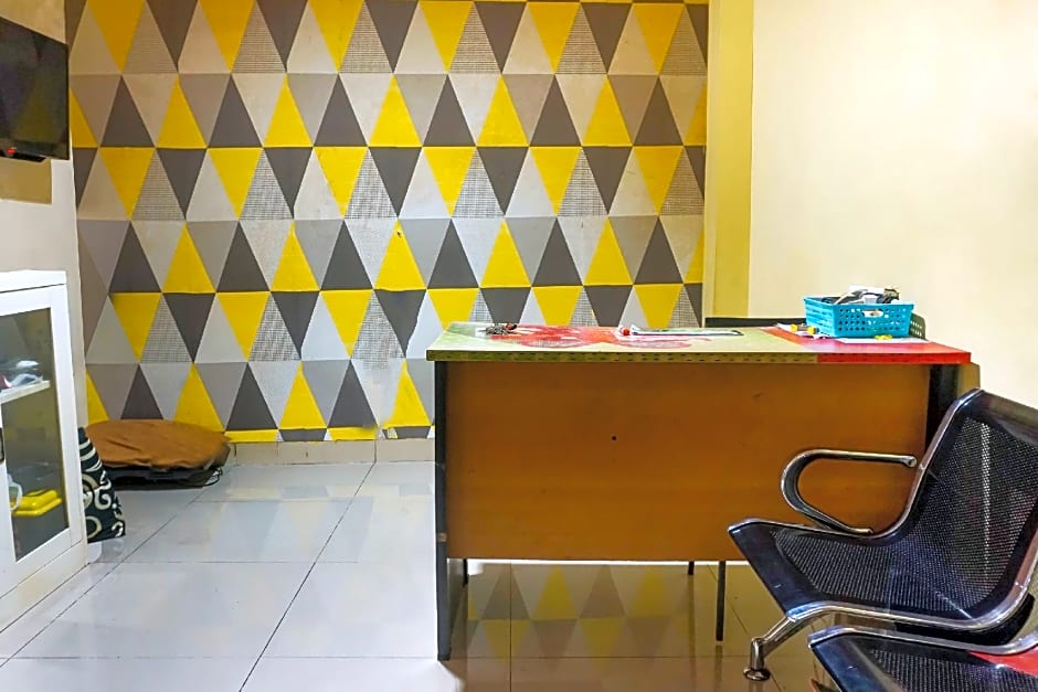 Hotel O Kos'ta Homestay Makassar