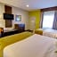 Days Inn & Suites by Wyndham Port Arthur
