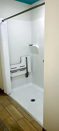 King Room - Disability Access/Non-Smoking