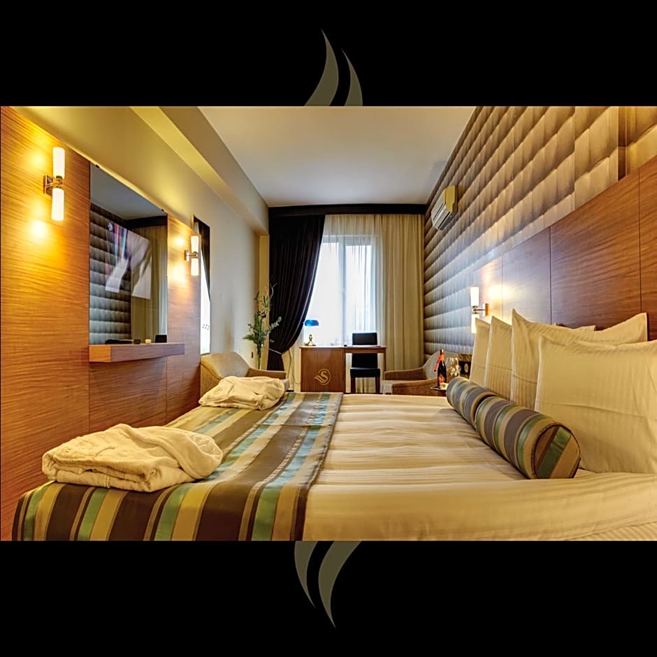 Susuzlu Atlantis Hotel