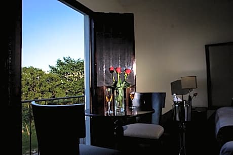 Junior Suite with Balcony