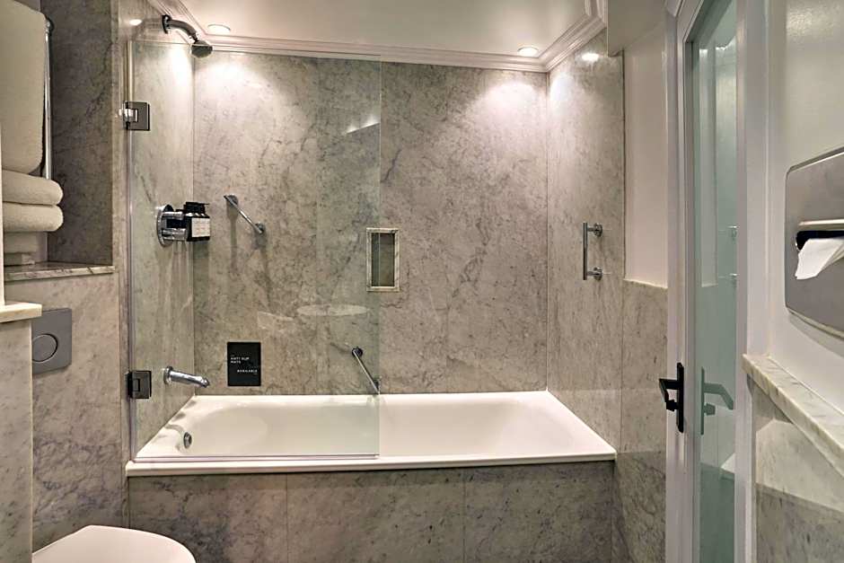 Radisson Blu Hotel, London Bond Street