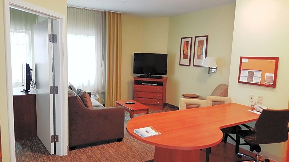 Candlewood Suites Oklahoma City-Moore, an IHG Hotel