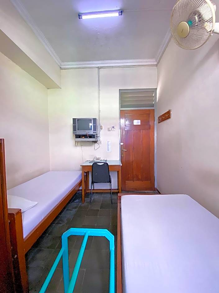 Photo 1 of 6 of Standard 2 Beds