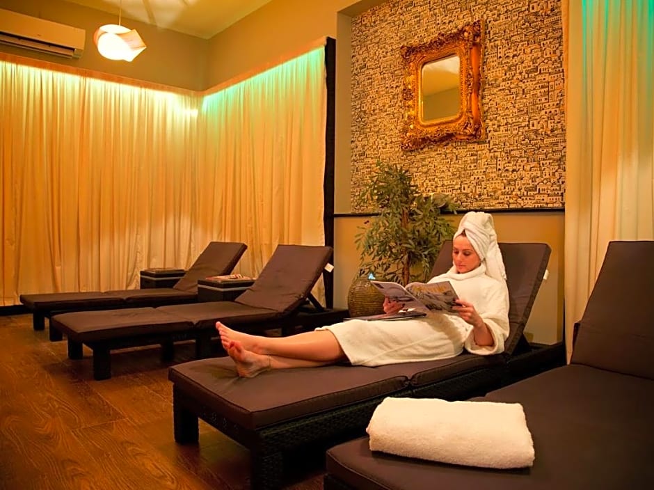 Manchester Airport Stanley Hotel by Belvilla