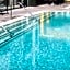 SuitesRUs Apart Hotel near Dodgers Stadium