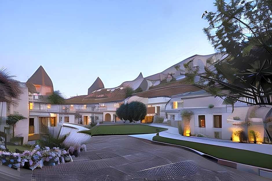 Lunar Cappadocia Hotel