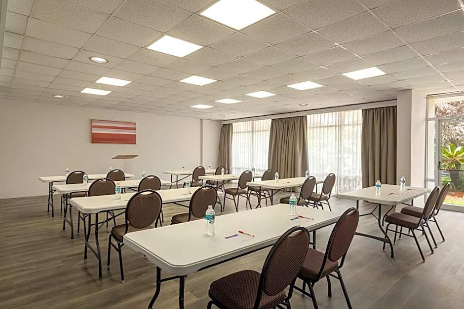 Ramada by Wyndham Cocoa