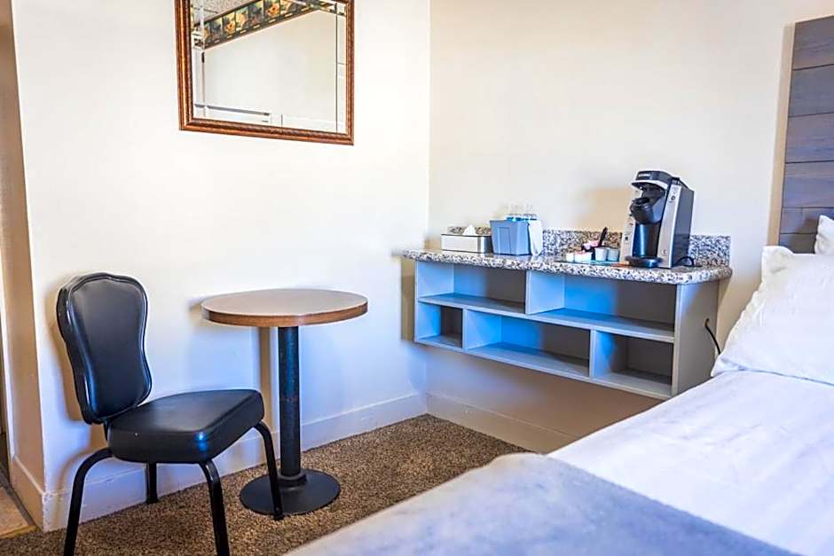 Hotel Nevada & Gambling Hall