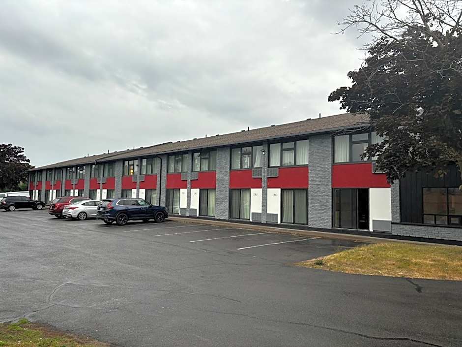 Ramada by Wyndham Kingston