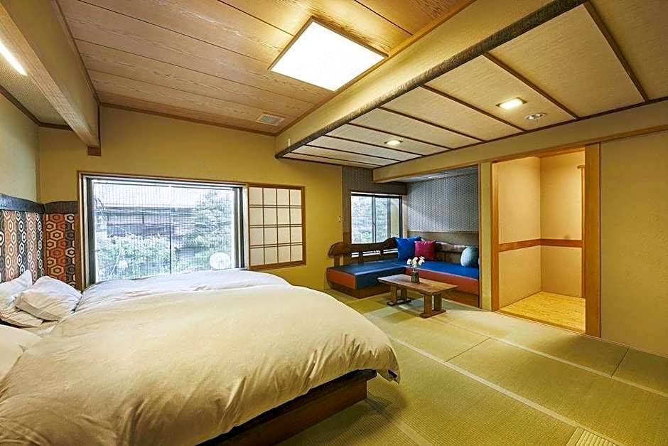 Shima Onsen Toshimaya