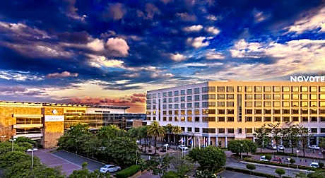 Novotel Hyderabad Convention Centre - An AccorHotels Brand